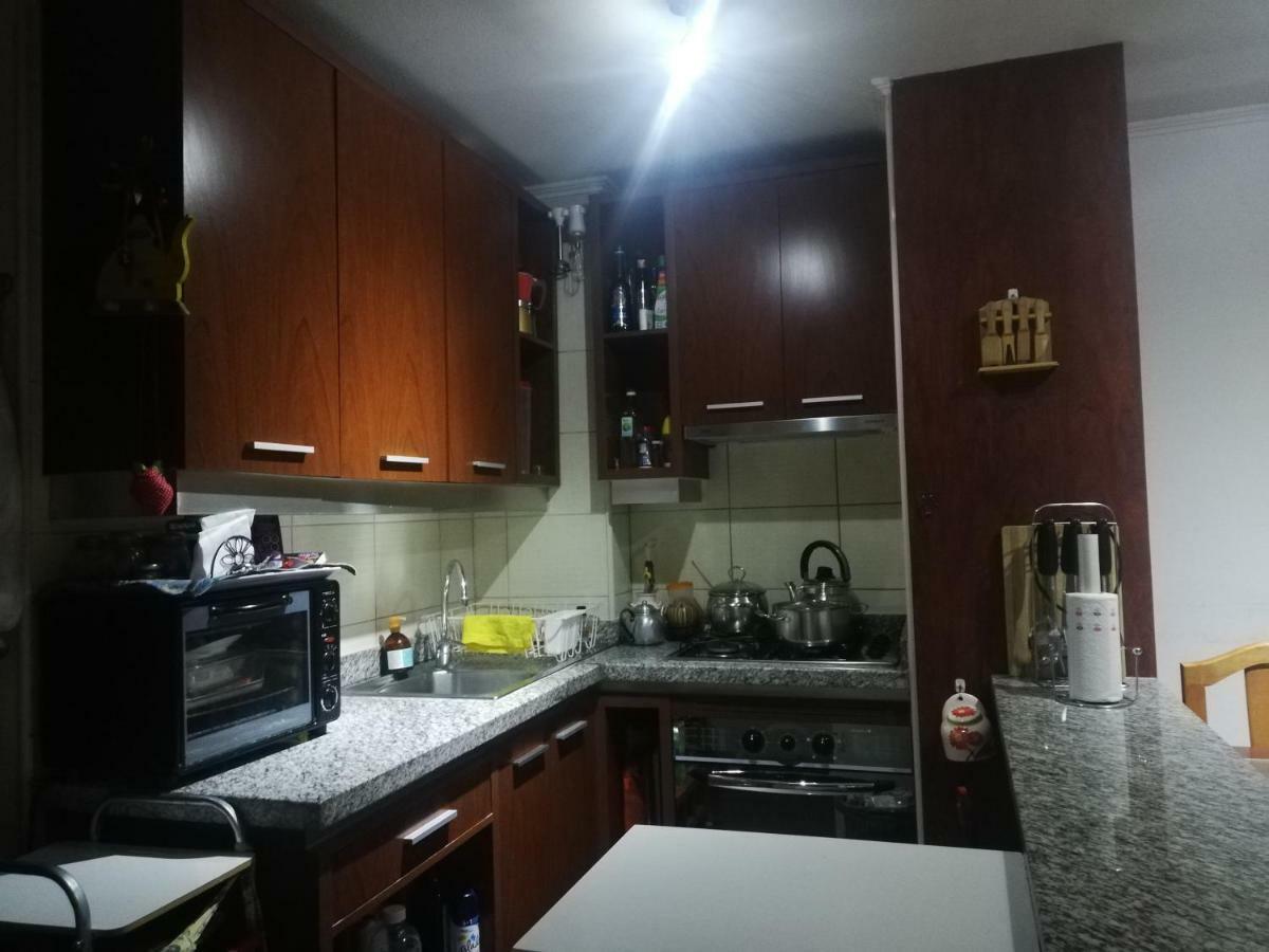 Una Habitacion Privada Con Bano Privado En Centro Historico Santiago de Chile Exteriör bild