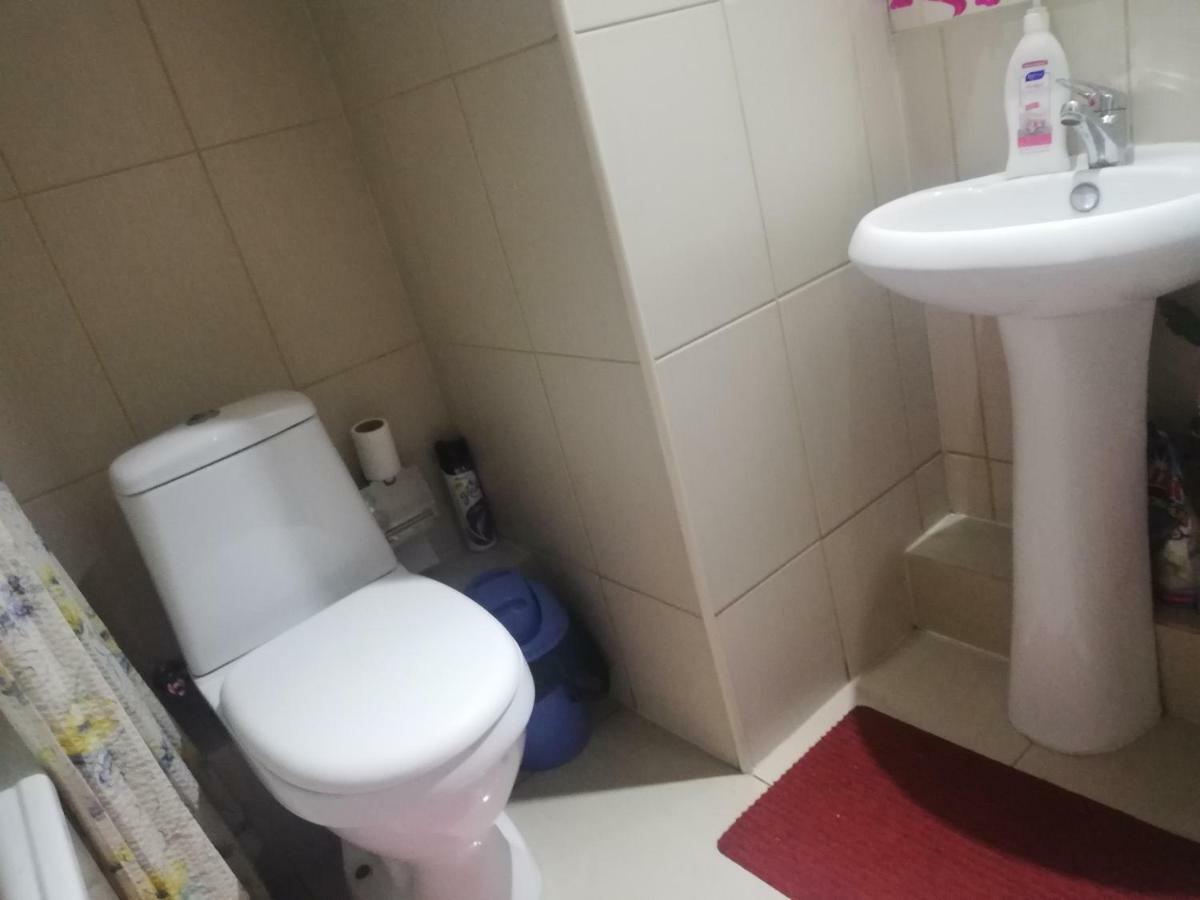Una Habitacion Privada Con Bano Privado En Centro Historico Santiago de Chile Exteriör bild