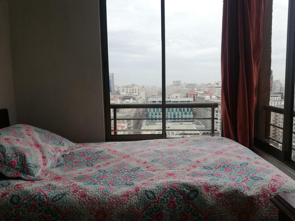 Una Habitacion Privada Con Bano Privado En Centro Historico Santiago de Chile Exteriör bild