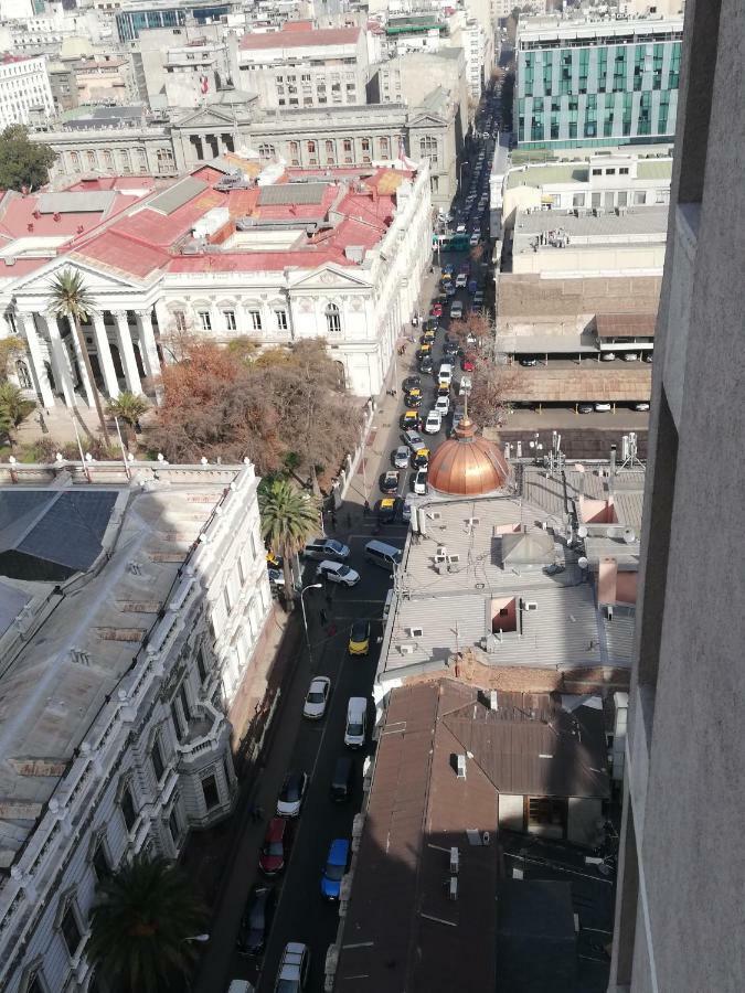 Una Habitacion Privada Con Bano Privado En Centro Historico Santiago de Chile Exteriör bild